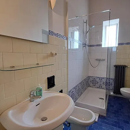 Margherita Oda ve Kahvaltı 3*