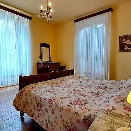 Margherita Alojamento de Acomodação e Pequeno-almoço Lesa